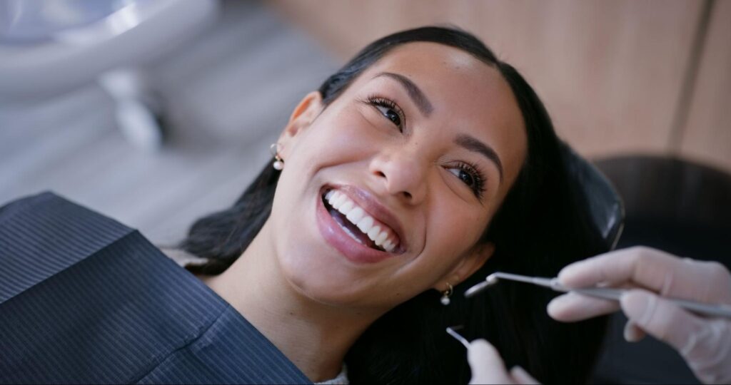 6 Signs It’s Time to Visit an Orthodontist